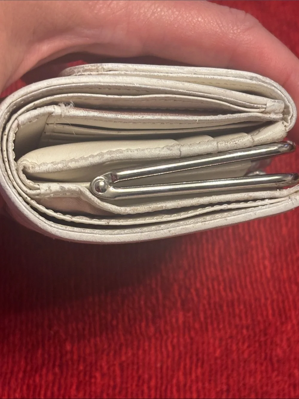 Burberryblu label  Cream and Beige Buckle Accent kisslock  Wallet